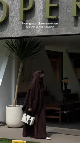 Semoga Allah memberkahi kita semua 🤎 (spotted @Hijra Stories )