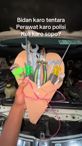 Remuk jiii🥲🤣#mekanikmagang #galaustory #fypシ゚ #kukuhitam #doktermesin 