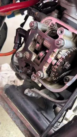 #fyp #fypage #viral #mioi125 #indonesia🇮🇩 #fyppppppppppppppppppppppp putol valve spring arayyyyy ko