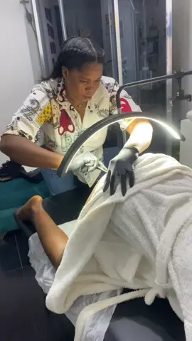 BRAZILLIAN WAXING Transform your skin with Brazilian wax! Say goodbye to unwanted hair and hello to silky smoothness. Perfect for that flawless finish before any special occasion! #hollywoodwax #smoothskin #trendingvideo #fypvideoviral #spa #SmallBusiness #goviral #EuphoricEscapeGlow #mainlandspa 
