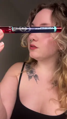 Petit liner du jour ! Rien de bien compliqué mais les couleurs font leurs effets👀  Qu’est ce qu’on en pense ?  Products used : - Fard Event horizon @Lethal Cosmetics  -Crayon Sephora collection Red Solstice @SEPHORA  #makeup #BeautyTok #makeuptok #lethalcosmetics #sephora #sephoracollection #girlytok #girlygirl #girlssupportgirls #makeupgirl #makeupgirly #maquillagetiktok #maquillage #eyemakeup #eyemakeuplook #fyp #foryoupage❤️❤️ #foryoupagee #pourtoii #pourtoi #pourtoipage 