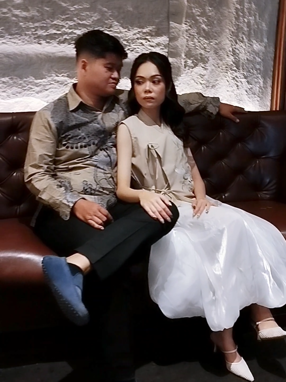 Semoga Tuhan senantiasa membimbing setiap langkah kalian berdua. Jadikan cinta sebagai kekuatan, dan doa sebagai pelita dalam membangun rumah tangga kelak. #pertunangan #Love #cinta 