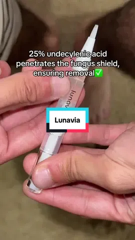 Toenail fungus forms a biofilm shield under your nail. Most products sit on the surface and do nothing. Lunavia’s pen? It goes deep. #nailfungus #footfix #skincarehack #lunavia #soloution 