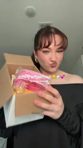 stay tuned for sonny angel unboxings!!! 💕🪽✨ #sonnyangels #sonnyangelhaul #sonnyangeltok #sonnyangelunxboxing #unboxing #blindbox #fyp 