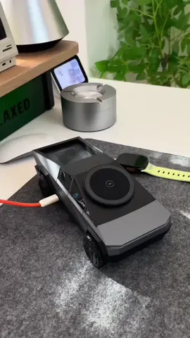 The smartest charger of 2025 just dropped… 😳⚡️                             #TikTokMadeMeBuyIt #C#CoolGadgetsM#MustHave2025T#TechTokG#GadgetGoalsi#iPhoneHacksA#AmazonFindsD#DeskSetupGoalsC#ChargingDockSmartTechLife 