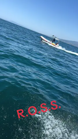 #andiamoneiperte #follower #tiktok #neipertee #ROSS #castellammaredistabia #viral #mare #barca #soccorso #following #🚑 #sole #god #relaxing #