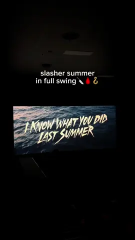 happy 4th of july julie 😐 #iknowwhatyoudidlastsummer#slashersummer#Summer#movies#moviereview 