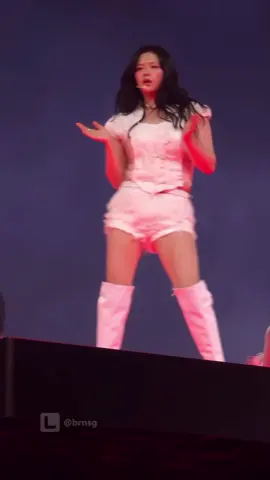 #twice #jeongyeon #makemego #thisisforconcert #twiceconcert #fancam #once 