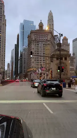 Chicago Riverwalk  #chicago #downtown #chicagodowntown #chicagoarchitecture #usa  Chicago, travel Chicago, winter road trip in Chicago, scenic city winter drive, snow drive, Trump International Hotel & Tower Chicago, London House Chicago