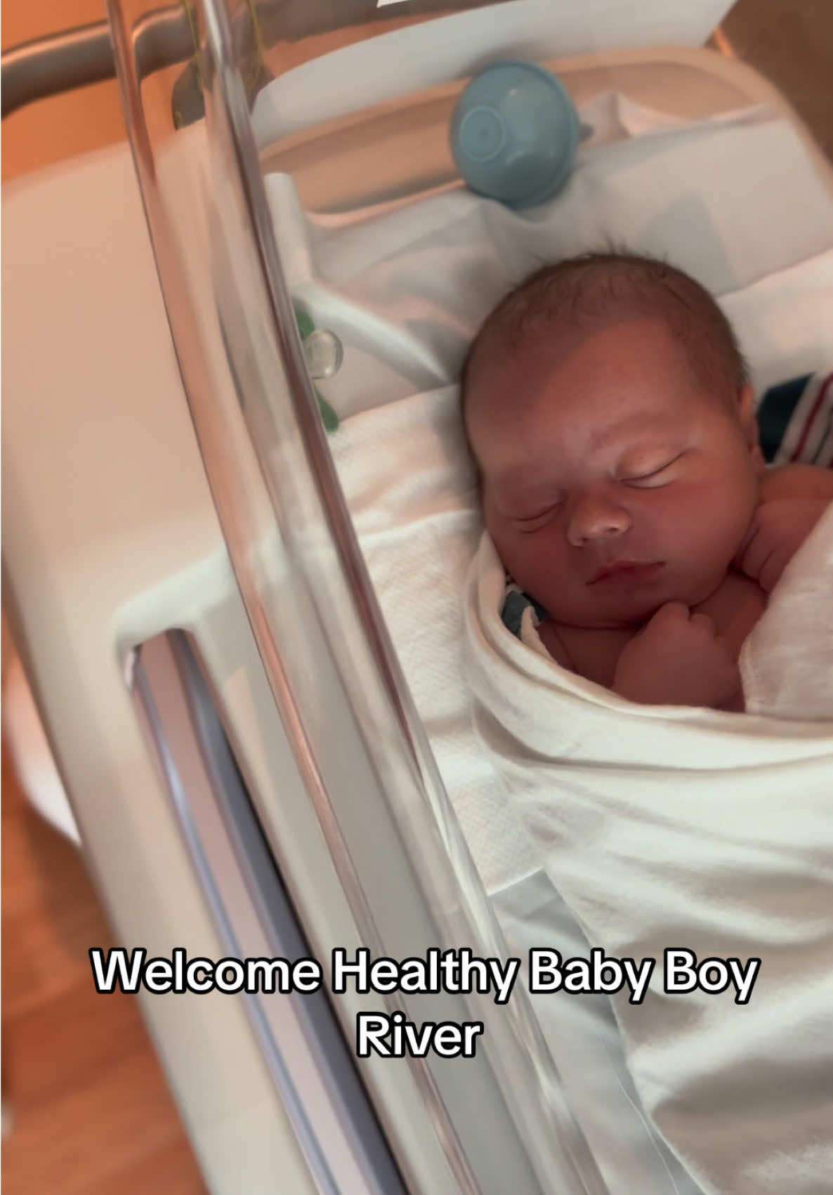 Welcoming the newest member of our family, our healthy 8lb 9oz chunk. Our family couldn’t be more in love 🥰 