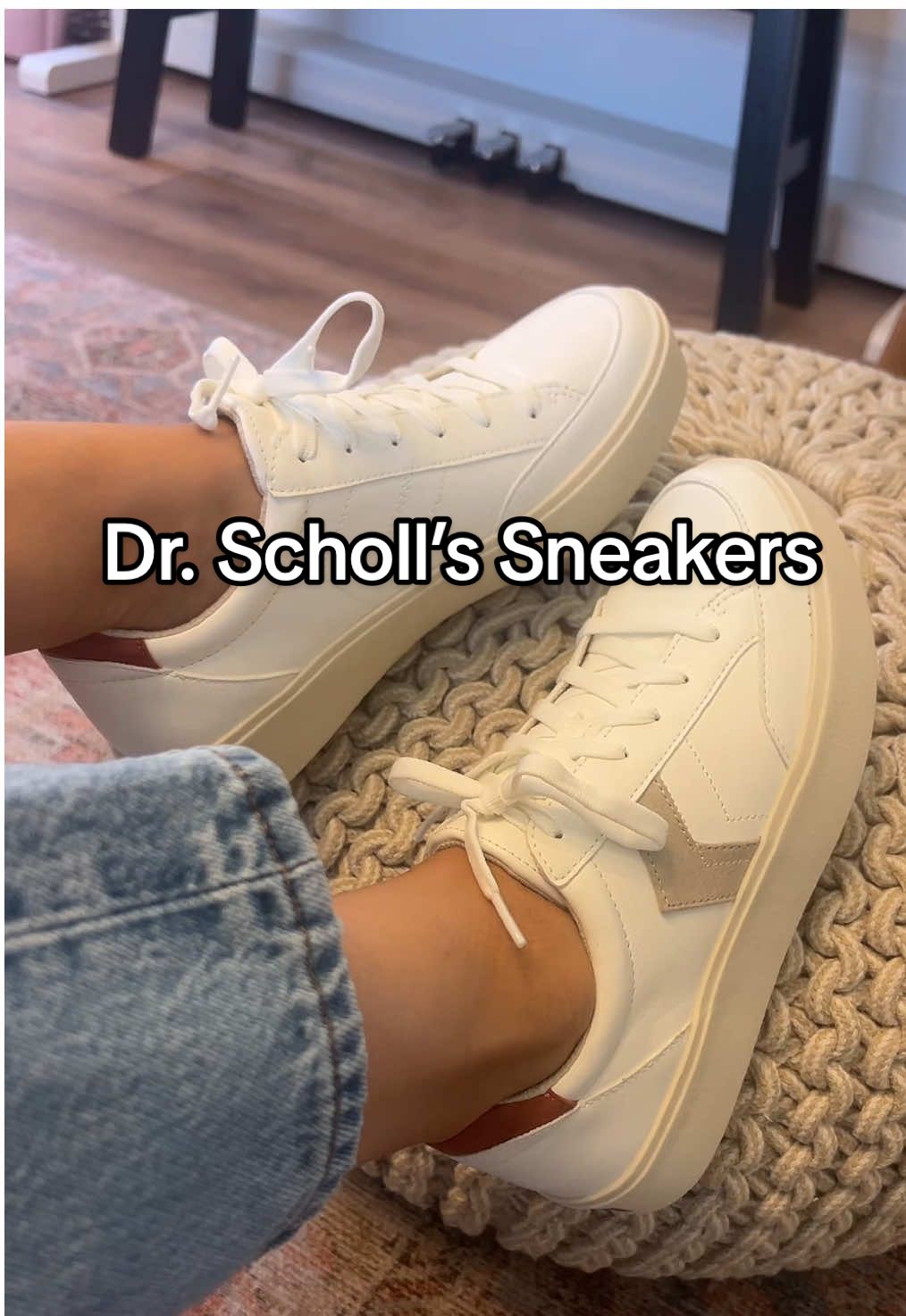These sneakers exceeded my expectation, the quality and comfort is so good! 🤩 #whitesneakers #tiktokshopcreatorpicks #drscholls #whiteshoes #comfortableshoes 