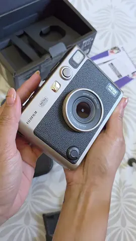 Joining me in this journey 📸 #Unboxing #InstaxMiniEvo #MiniEvo #Instax #Barcelona #Spain #Photography #instantcamera 