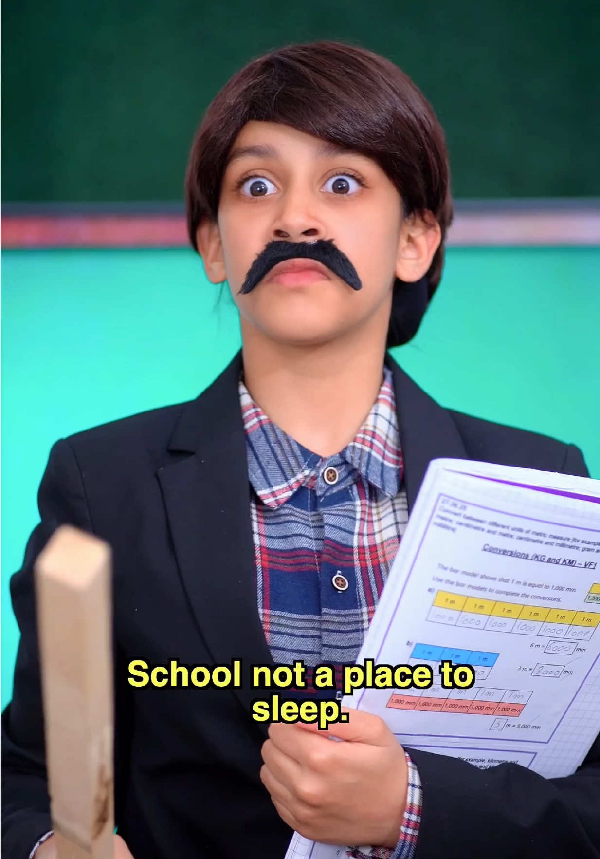 That one student in every class 😂 #funny #comedyskit #fyp #foryou #foryoupagе #goodvibes 