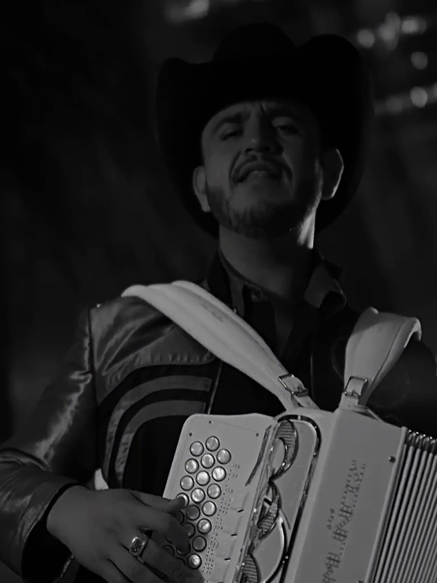 yo te amare.. ...@Calibre50Of  #calibre50 #teamo #mexico #honduras #jrz 