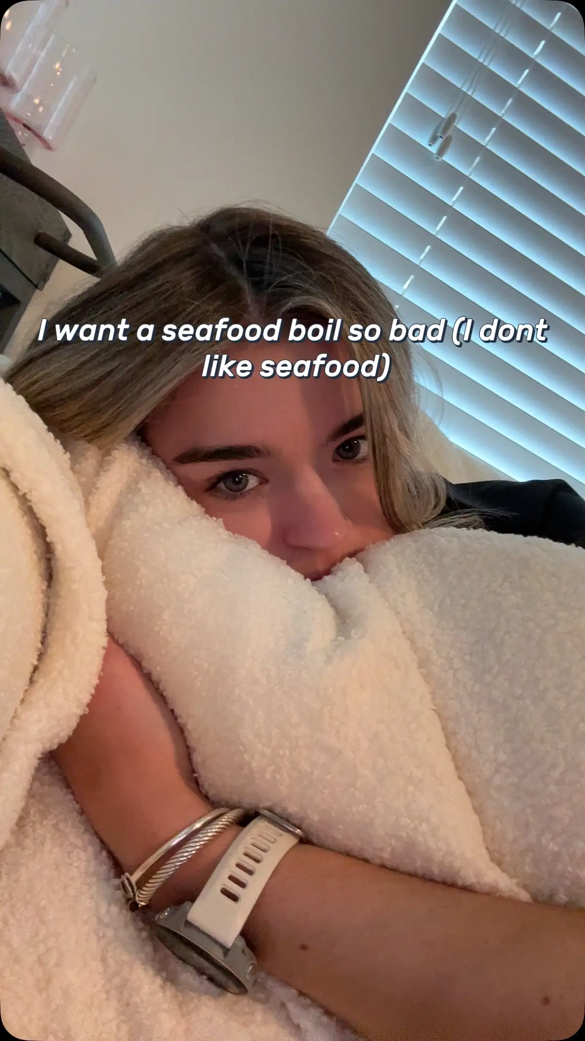 Those mukbang videos get me #seafoodboil 