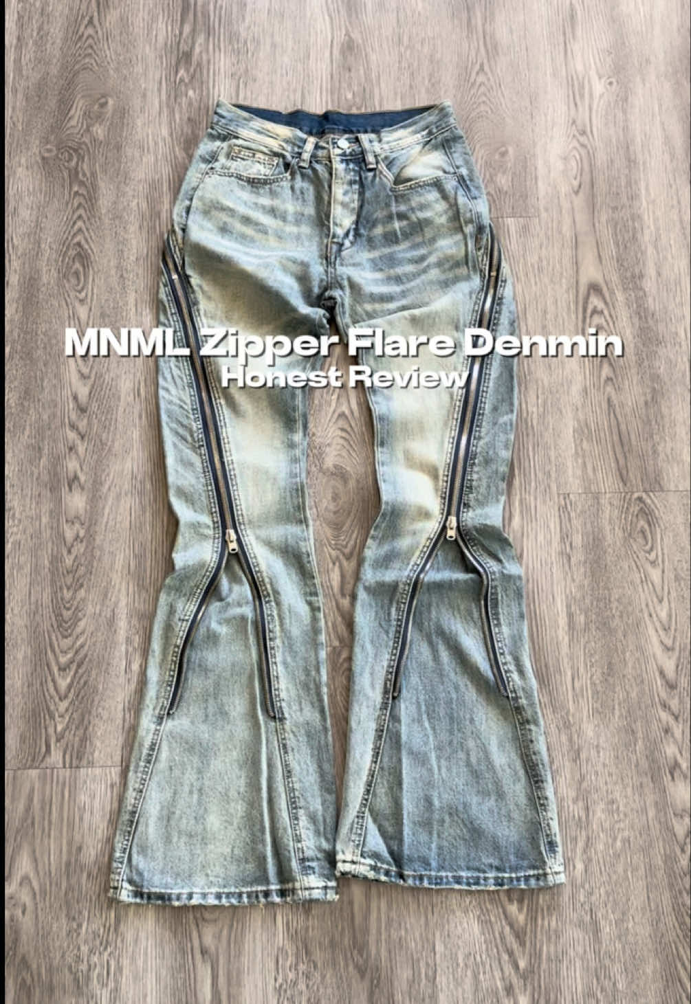 Would you rock these zipper flared denim??  #mensjeans #flaredjeans #rickowens #mensfashion #archivefashion #avantgardefashion 