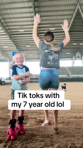 Fair grounds making tik toks lol #MomsofTikTok #mybabiesrmylife #iseeyou #43looksgoodonme #keepwatching #over40 #yougetwhatyougive 