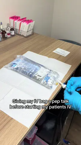 Does anyone else give their IV bags a pep talk? 😂 #comedy #nursetok #ivhydration #healthandwellness #nursing 