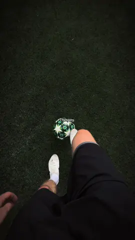 ⚽️💆🏻‍♂️#foryoupage #football #footballers #foryou #viral #viralvideo #ballers #therapy #fypviral #fyp 