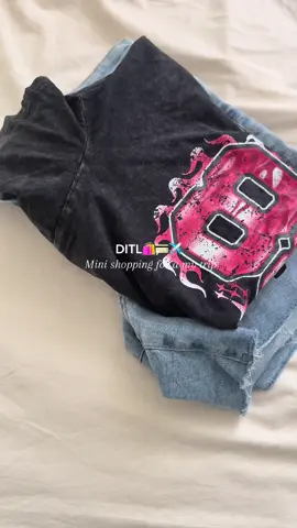 Day in the life🛍️💳✈️ @Bath & Body Works @TORY BURCH @H&M @SHEIN  Ik I’ve been MIA and I’ll try my best to post but my mental health is low rn. I will be here with the vacay content tho. #dayinmylife #ditl #spendthedaywithme #vacayprep #contentcreator