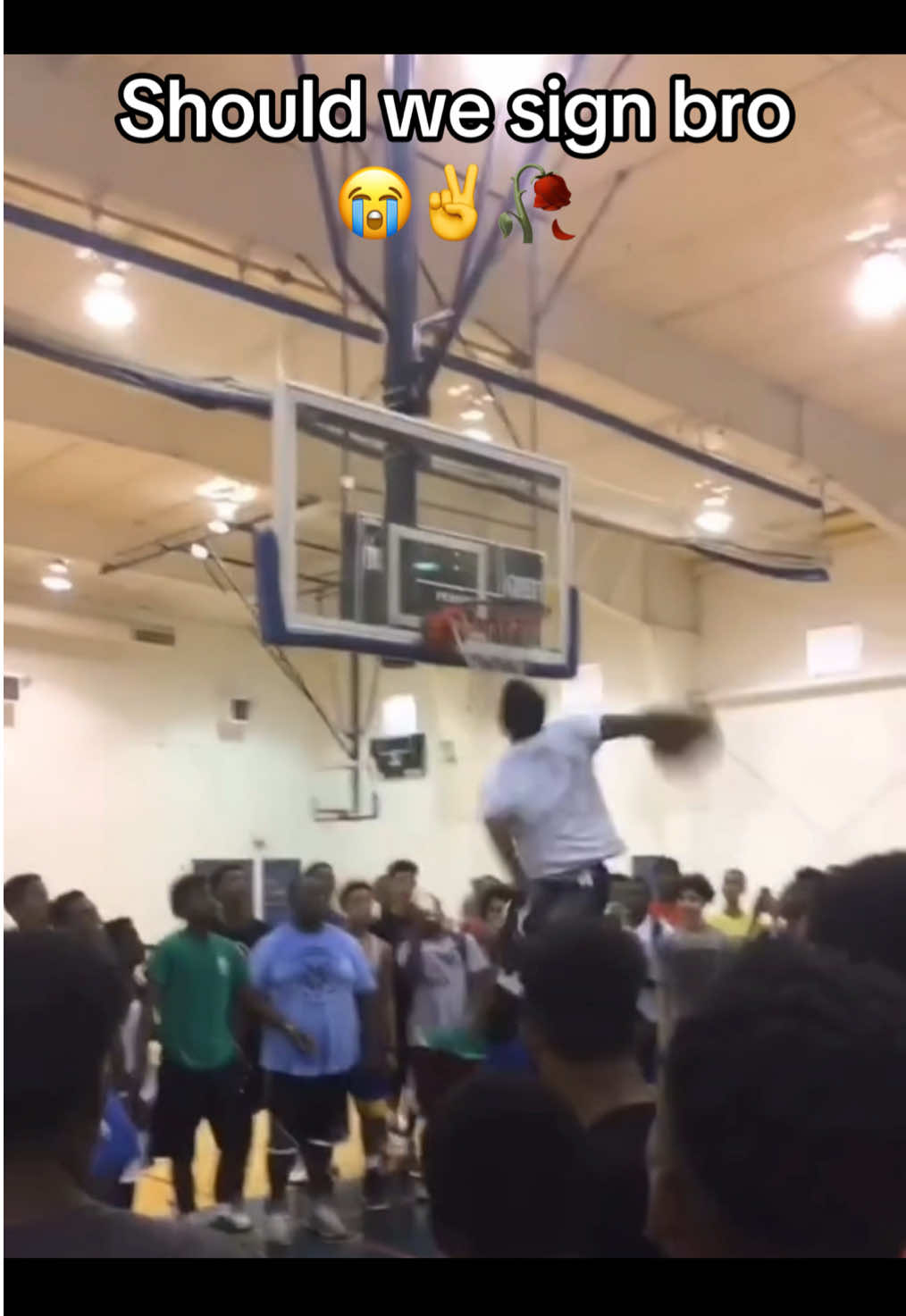 Put bro in the dunk contest 💯💯 #basketball #NBA #giftok #hawks #meme # 