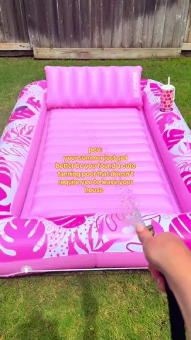 GET IT WHILE IT’S ON SALE FOR $29.99 😍 @Sloosh #slooshtanningpool #tanningpool #Summer #summeressentials #foryoupage 