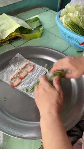 Bánh tráng trà vinh