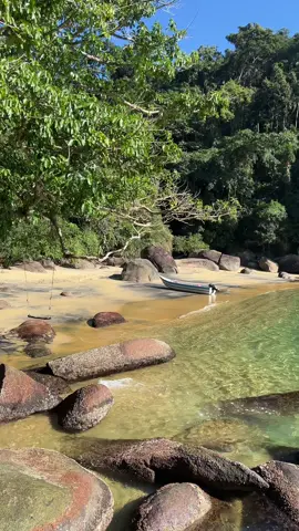 Reserve sua experiência! 🌴 (24) 99329-3451 ㅤ ㅤ ㅤ ㅤ ㅤ ㅤㅤ ㅤ ㅤ ㅤ ㅤ ㅤ ㅤㅤ #passeioemparaty #passeiodebarco #paraty #lugareslindo #dicasviagem #viagempelobrasil #paratyrj #viral #cachoeira #ubatuba #typ #fyyyyyyyyyyyyyyyy #typviral> #typviraltiktok ジ★♥ #viraltiktokvideo #tiktok #turismo #dicasturismoparaty #typ #foryoupage #aguascristalinas #riodejaneiro #rj #riodejaneiro #trindaderj #paratyrj #praiadosono #piscina #ocean #nature #natureza 