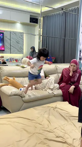 Mnurut kalian, Moana ini gimana sih anaknya?? @Aramoana 