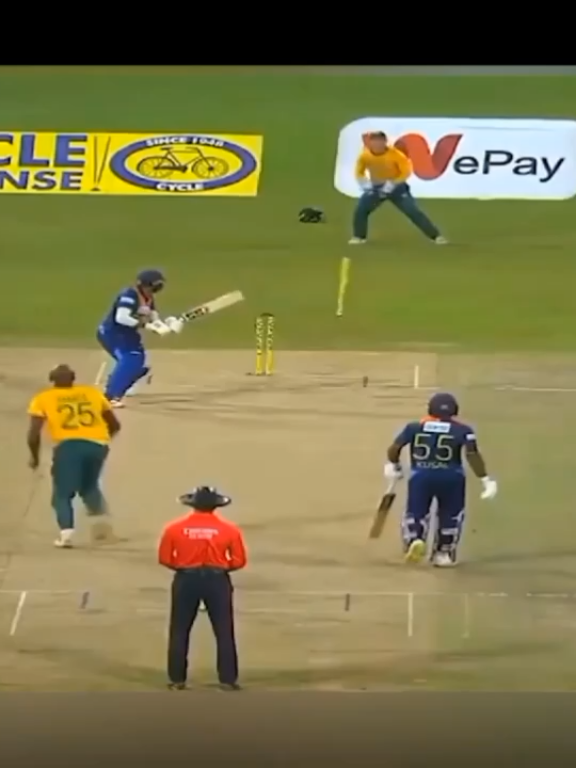 10 Stumps flying deliveries in  Cricket 🚀 #Cricket#cricketlover#lovecricket#sport #USA #kamaleditiz#foryou #viral 