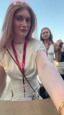 @SandStock Festival dag 2 med bästa @Elin Elisabeth 😍😍🌸