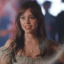 #JENNAORTEGA - her in this movie🥹🥹🥹🥹😍😍😍 - PRESETS IN BIO!! || #umsamanta #jennaortegaedit #edit #blowthisup  