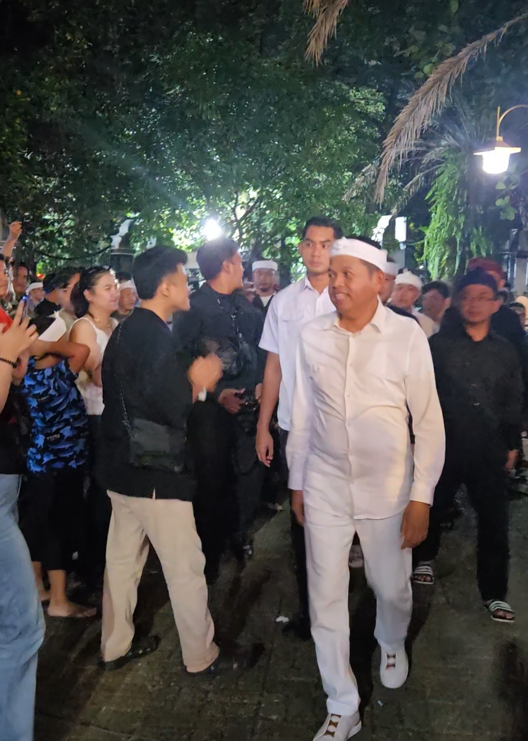 punten . ijin Bapak aing lewat ,, acara purwakarta istimewa #opatdalang #purwakarta_istimewa #hutpurwakarta 