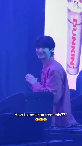 How to move on from this??? 🥹🥹🥹#byeonwooseok #dunkin #fanmeeting #fyp #lovelyrunner 