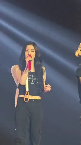fast hands 🫣 #redvelvet #irene #kpop #fyp #viral 