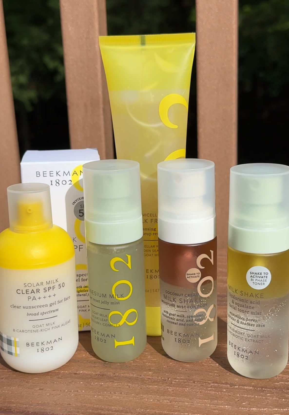 this might be the best @Beekman 1802 bundle I’ve ever seen 🤩🤩🤩 and alllllll of this is almost 50% off!!! if you haven’t added Beekman products to your skincare routine— your skin is truly missing out. everything you need to keep your skin hydrated, soothed & healthy is right here in this bundle ^^ #beekman1802 #skincare #tiktokshopcreatorpicks #facial #newarrivals 