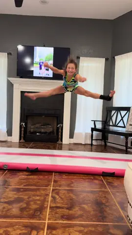 Jumps practice #athleticcheerforce #acf #cheerleader #allstarcheer #jumps #Summer #practice 