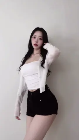 초복이랭 #중독성쩌는노래 #틱톡챌린지 #추천추천추천추천추천추천추천추천추천추천 #점핀채ᄅin #jumpinjumpin #dance #korea #fypシ゚ 
