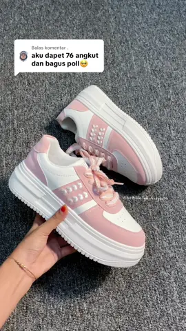 Membalas @.  Emang sebagus itu ya kali ga co 😭👊 #sneakers #sepatusneakers #sepatuwanita #sepatumurah #sepatusekolah 