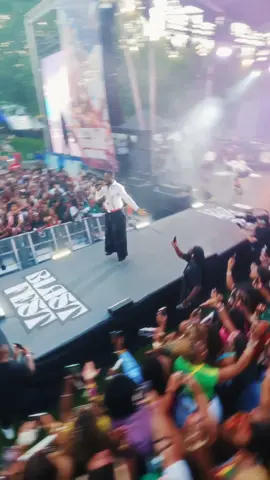 @Adekunle Gold shutting it down 🔥🚀 #blastfest  🎥: @Respective Collective 