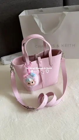 30 mấy tủi vẫn iu màu hồng 🤭🤷🏻‍♀️@Tuyết ở Sing ⋆˚𝜗𝜚˚⋆ #charlesandkeith #dailyunboxingg #charleskeith #cnk #unboxing 