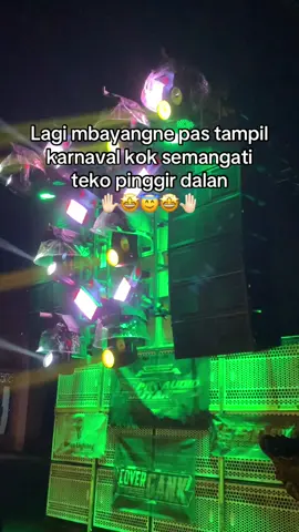 Hehe 😌#jelajahliburan #fyp #karnaval #karnavalviral #karnvalhoreg #karnavalsoundsystem #soundhoreg #soundviral #horegjawatimur #soundhoregjawatimur #karnavalsambigede #kabupatenmalang 