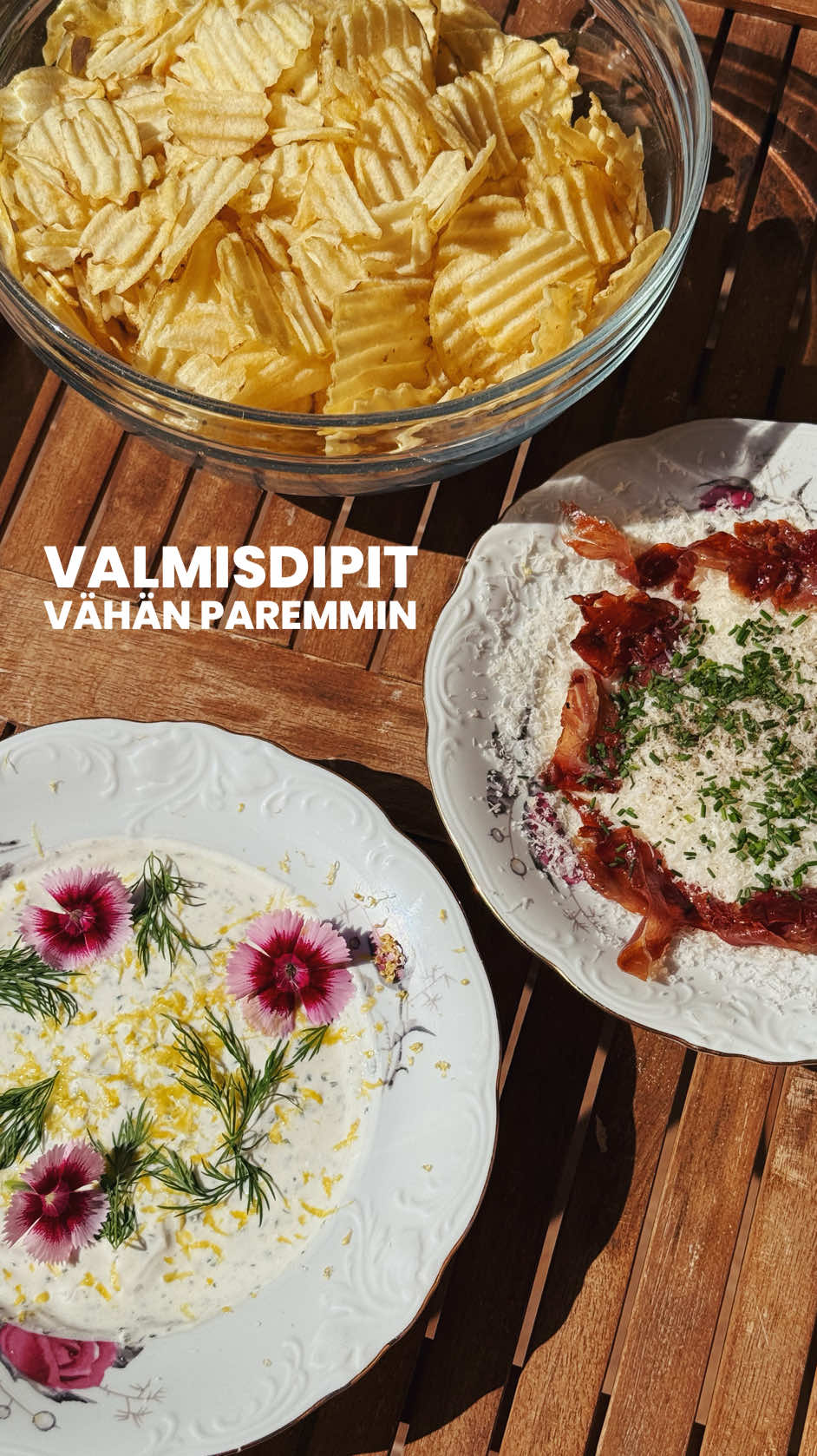 Miten sä valmistat valmisdipit?  Ps. Kaunis lautanen kuten vanha keittolautanen tekee myös dippihetkestä asteen paremman ☝🏻🤓 #dippi #resepti #sipsi #taffel 