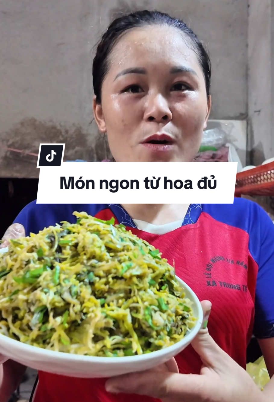P2/ Ở video trước em đã hái được một ít hoa đu đủ, hôm nay cùng em vào bếp chế biến món ngon nha #xh #cuocsongthuongngay #Vlog #monanngon #hoadudu #LearnOnTikTok #nhienmiennui 