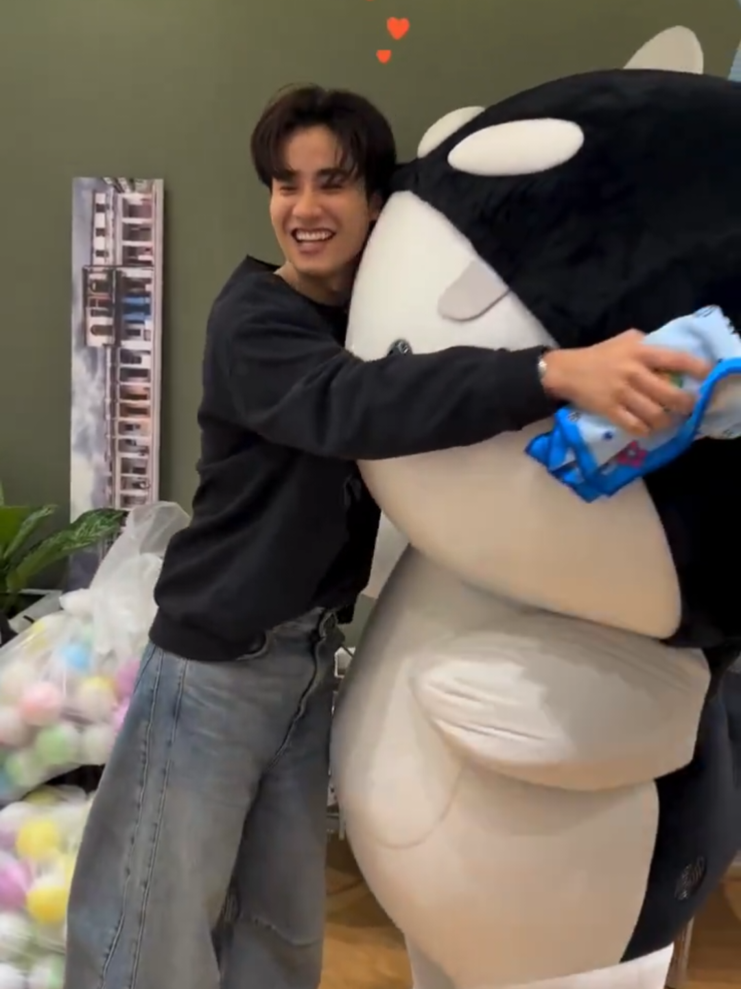 Happy birthday Papa gantengnya Sandut🥹🥰😍💙 #polcasan #yaisan #🐳🐻‍❄️ #polca #taynew #taytawan #newthitipoom 