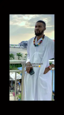 When the music doesn’t match the video ☹️ #tik_tok #reels #today #viralvideos #videoviral #videos 