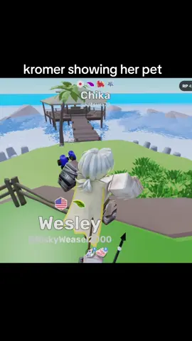what do u guys think Abt my pet #kromer #sinclair #bongbong #projectmoon🔑🌙 #projectmoon #limbuscompany #lcb #lobcorp #lobotomycorporation #game #roblox #fyp 