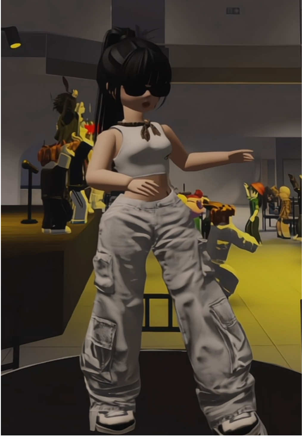 lah iya enak. #CapCut #robloxfyp #roblox #salondefiestasroblox💃🏻💃🏻 #danceroblox 
