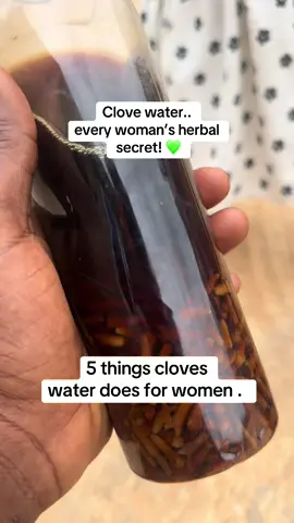 Clove water isn’t ordinary—it’s every woman’s herbal secret! 💚 #CloveWaterBenefits #ObaapaNaturals #NaturalTightener #FertilitySupport #HerbalWellness
