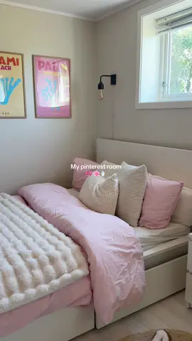 My pinterest bedroom 🌸  #pinterest #bedroom #pink #RoomTour #pinterestbedroom #aestheticvideos #girly #room #foryoupage #fyp #cleangirl #inspo 